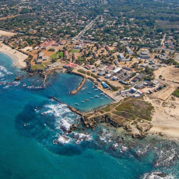 מושב מכמורת, עמק חפר